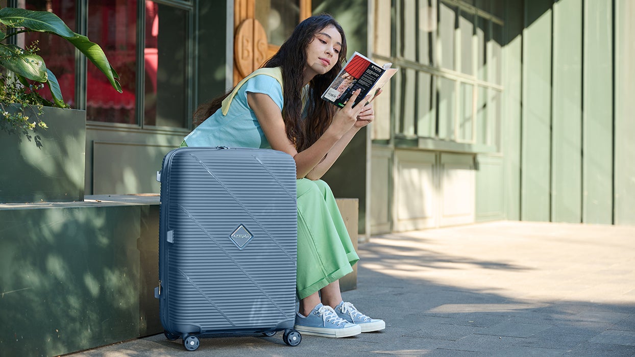 EZYLIF 28吋 可擴充行李箱  topdesc | American Tourister
